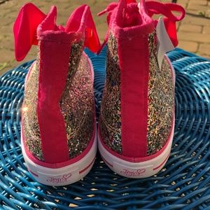 JoJo Siwa Glitter Sneakers, Size 4